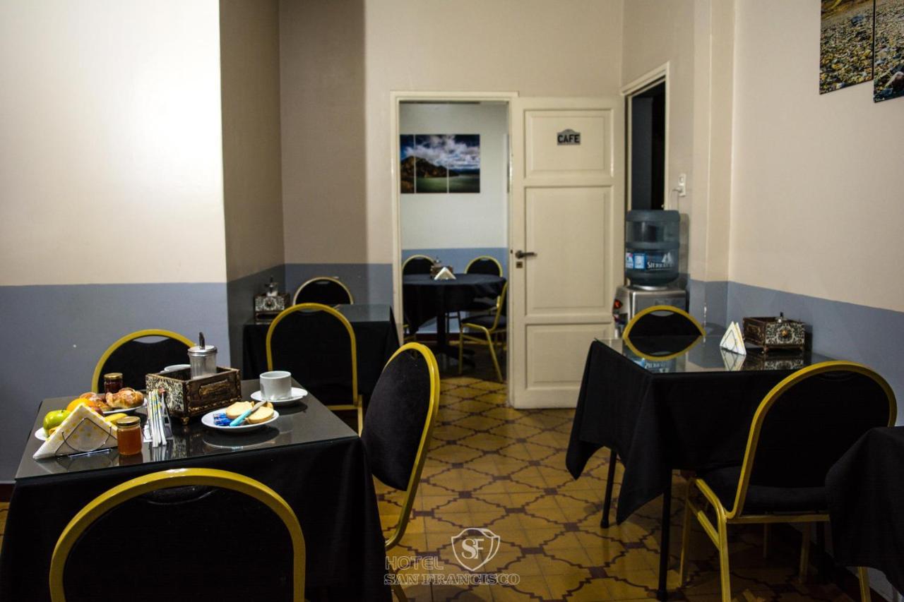 Hotel San Francisco Сан Хуан Екстериор снимка