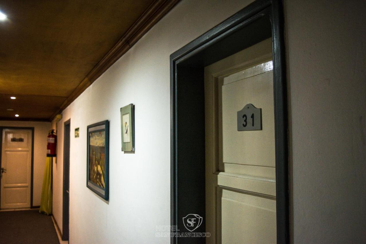 Hotel San Francisco Сан Хуан Екстериор снимка